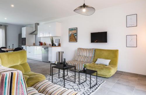 Saint-Vincent-de-Tyrosse Apartment | Family-Friendly Getaway at Le Capbreton with Kitchen Amenities
