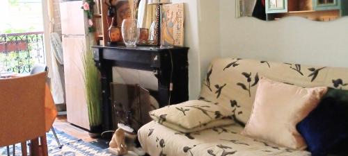 Saint-Victor Apartment | Elegant Stay at Le Cardinal Le Moine with Family Amenities