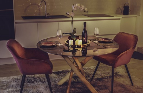 Bruz House | Cozy Love Room at Le Carré Rose with Kitchen & Breakfast