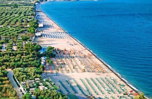 Mattinata Apartment | Pet-Friendly Retreat at Le Case di Chri - 4-Star Getaway