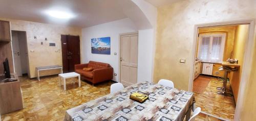Pra' Apartment | Pet-Friendly Le Case di Elisa 4 with Oceanfront Views
