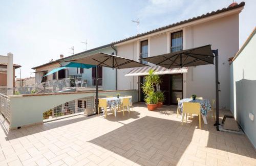 San Vincenzo Apartment | Family-Friendly Stay at Le Case di Salvia with Pets Welcome