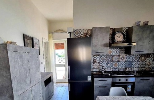 Specchiarica House | Casa Marea: Relax by the Beach with Ocean Views & Spa