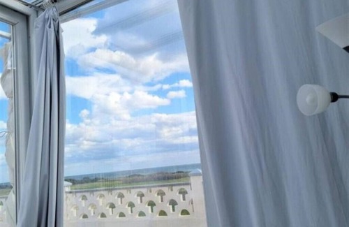 Specchiarica House | Casa Marea: Relax by the Beach with Ocean Views & Spa