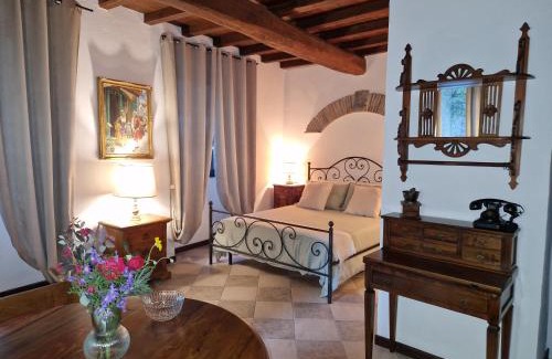 Ronciglione Apartment | Exceptional Family Retreat at Le Casette del Borgo Antico