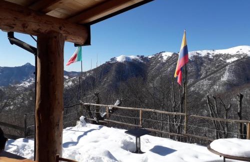Colonno House | Oceanfront Escape at Le Casette di Laila - Rated 9.1/10