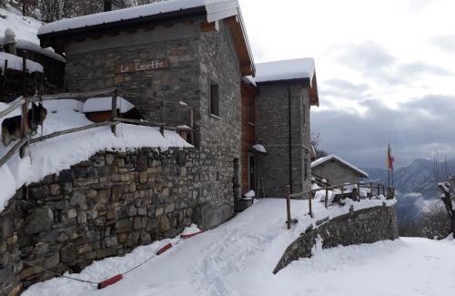 Colonno House | Oceanfront Escape at Le Casette di Laila - Rated 9.1/10