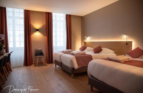 Bagneres-de-Luchon Hotel | Discover LE CASTEL D'ALTI: 4-Star Retreat with Pool & Hot Tub