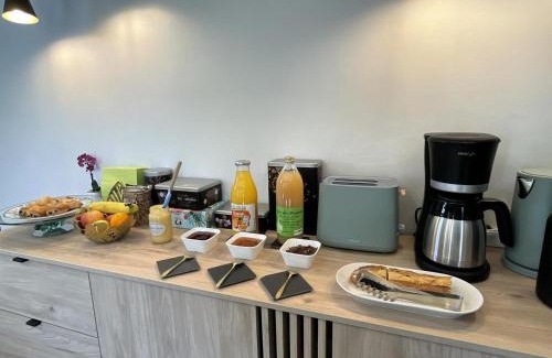 Brehemont Bed & Breakfast | Relax at Le Castel de Bréhémont with Oceanfront Pool Views
