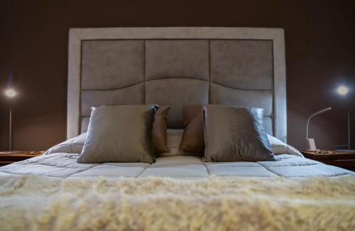 Belpasso Apartment | Top-Rated Le Cento Sculture Apartment - Child Friendly Retreat
