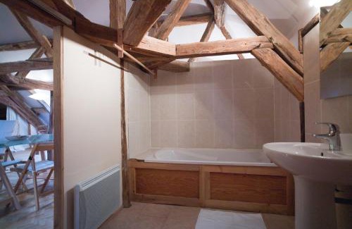 Sancerre Bed & Breakfast | Discover Le Cep en Sancerrois: Spa & Pet-Friendly Retreat