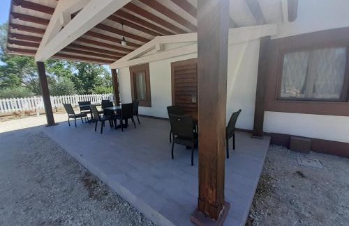 Baiano Bed & Breakfast | Pet-Friendly Getaway at LE CERQUE - Rated 9.4/10