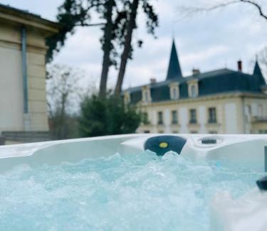 Hardricourt Bed & Breakfast | Experience Coastal Bliss at Le Château d'Hardricourt