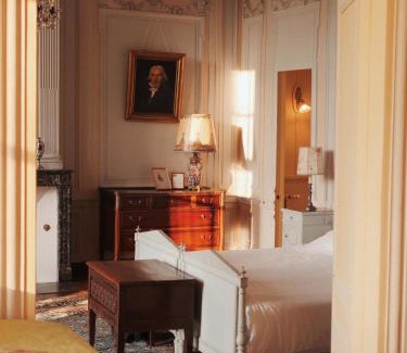 Radepont Bed & Breakfast | Enchanting Le Château de Bonnemare - Guest Rated 9.5/10