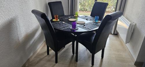 Cap-d'Antibes Apartment | Relax at Chateau de la Pinede with Pool & Family Amenities