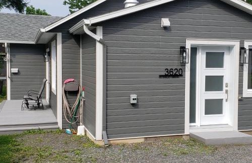 Mauricie Ski Chalet | Family-Friendly Retreat at Le Chalet Amical - Rated 9.5/10