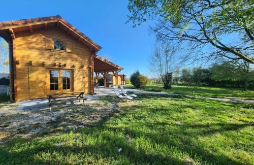 Beaujeu-Saint-Vallier-Pierrejux-et-Quitteur Ski Chalet | Discover Le Chalet « au Fil de l’eau » - 4-Star Family Retreat