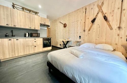 Limoges Apartment | Le Chalet: Centrally Located Retreat for Families