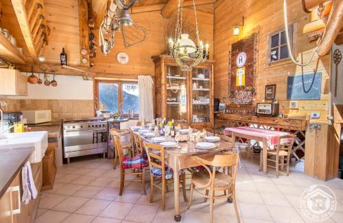 Saint-Andre Ski Chalet | Discover Le Chalet de la Vanoise: Pet-Friendly Retreat