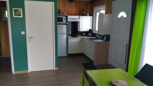 Montady Apartment | Experience Oceanfront Relaxation at Le Chalet de Lylou
