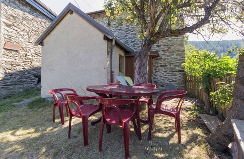 Saint-Andre House | Discover LE Chalet DE Manelou: Pet-Friendly Retreat