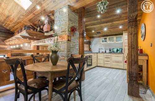 Saint-Andre House | Discover LE Chalet DE Nini - Family-Friendly Retreat