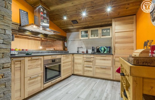 Saint-Andre House | Discover LE Chalet DE Nini - Family-Friendly Retreat