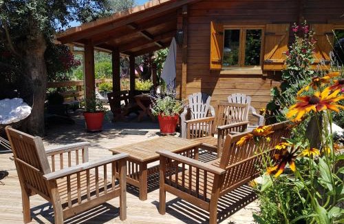 Olmiccia Ski Chalet | Oceanfront Retreat at Le Chalet de Valentine & Laurent
