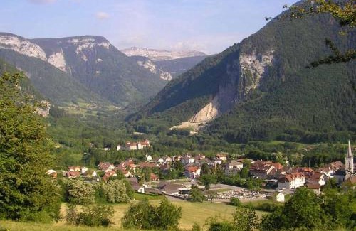 Filliere Bed & Breakfast | Discover Le Chalet des Pesettes: Oceanfront Bliss Awaits
