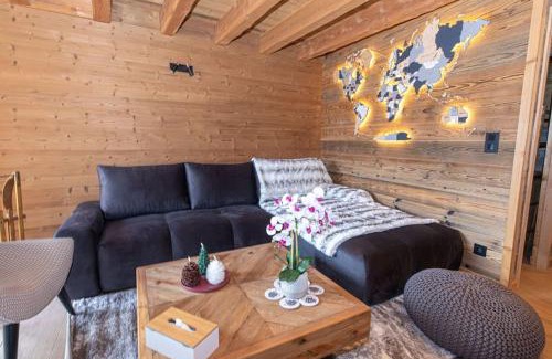 Puy-Saint-Pierre Ski Chalet | Oceanfront Getaway at Le Chalet des Sommets with Hot Tub