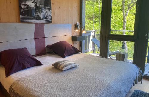 Aillon-le-Jerune Bed & Breakfast | Relax at Le Chalet Du Blanc Spa with Oceanfront Views