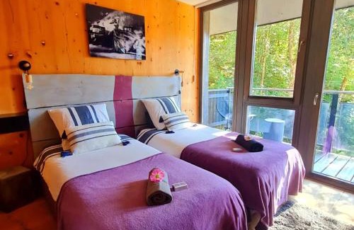 Aillon-le-Jerune Bed & Breakfast | Relax at Le Chalet Du Blanc Spa with Oceanfront Views
