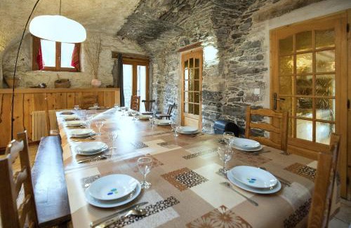 Saint-Andre Ski Chalet | Experience Le Chalet du Villard: 4-Star Family Getaway