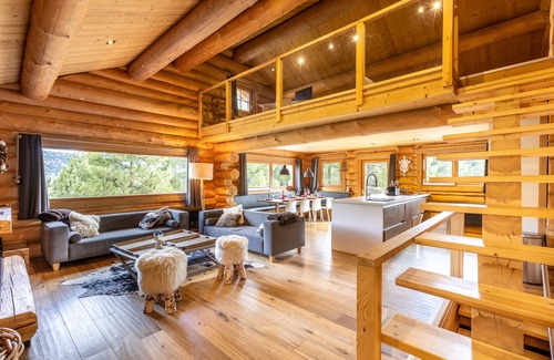 Les Angles Ski Chalet | Experience Le Chalet Etoile des Neiges - Ski-in/Ski-out Retreat