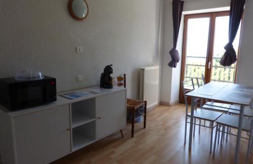 Antrenas Hotel | Discover Le Chalet: Pet-Friendly Oceanfront Retreat