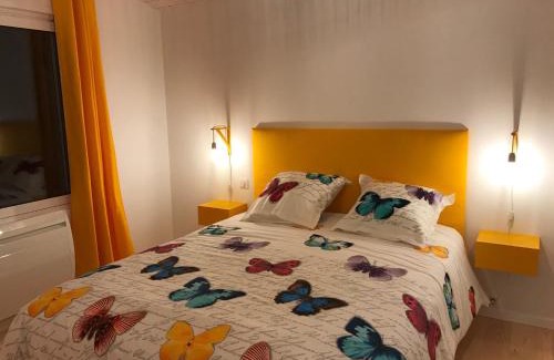 Sainte-Colombe Villa | Experience Comfort at Le Chalet with Pool & Breakfast