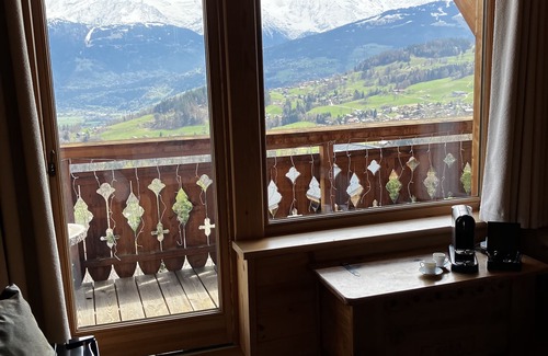 Cordon Hotel | Unforgettable Stays at Le Chalet Hotel Cordon - 10/10 Rated