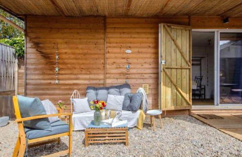 Vertheuil House | Experience Le Chalet in Medoc with Great Guest Ratings