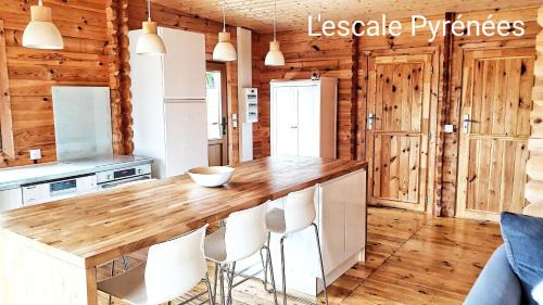 Bagneres-de-Bigorre Apartment | Relax at Le Chalet with Hot Tub and 9.4/10 Guest Rating