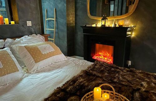 Saint-Maurice Apartment | Romantic Retreat at Le Chalet: Spa & Hot Tub Awaits You!