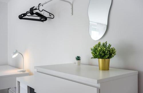Haussonville-Blandan-Mon Desert-Saurupt Apartment | Cozy Le Chaleureux: Recently Renovated Apartment Awaits