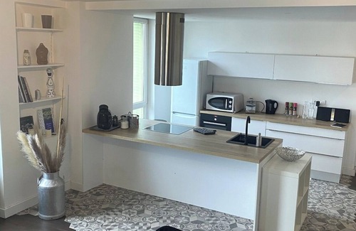 Clermont-Ferrand Apartment | Discover Family-Friendly Comfort at LE Chandiots Hotel