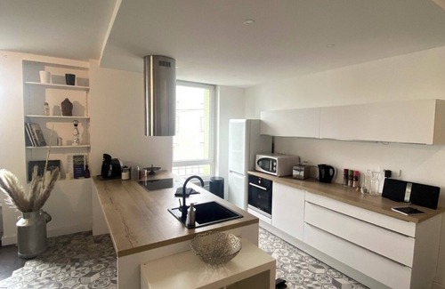 Clermont-Ferrand Apartment | Discover Family-Friendly Comfort at LE Chandiots Hotel
