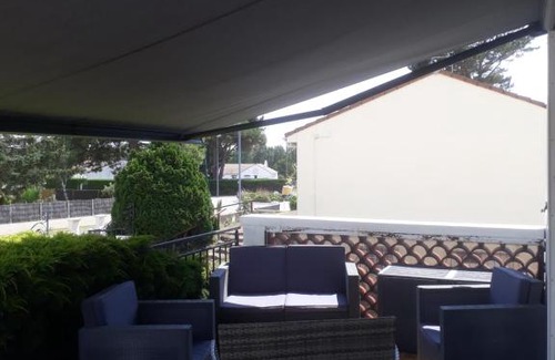 Saint-Michel-Chef-Chef Bed & Breakfast | Discover Elegance at Le Chant des Vagues - Rated 9.5/10