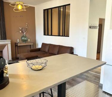 Le Pharo Apartment | Experience Oceanfront Bliss at Le Chant des Vagues