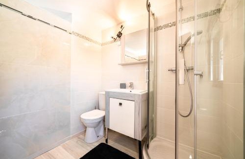 Saint-Romain-en-Viennois Apartment | Le Chant des Cigales - Climatisé piscine partagée