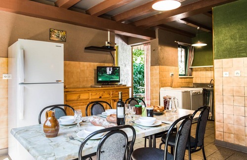 Gorges du Tarn Causses House | Family-Friendly Getaway at Le Chardon à Blajoux