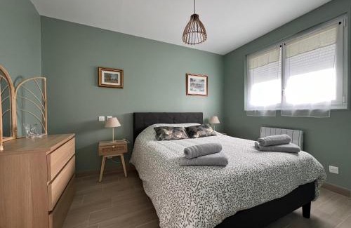 La Ferte-Saint-Aubin House | Discover Family-Friendly Stays at Le Charles Pierre