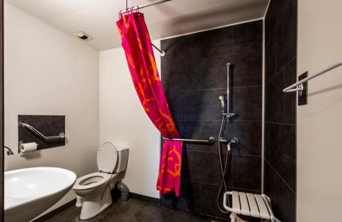 Amancy House | Discover Comfort at Le Charmagit: Rated 8.7/10 with Great Amenities