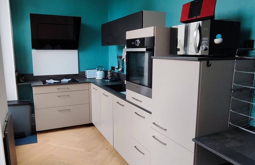 Orleans Apartment | Family-Friendly Getaway Near City Center with Breakfast